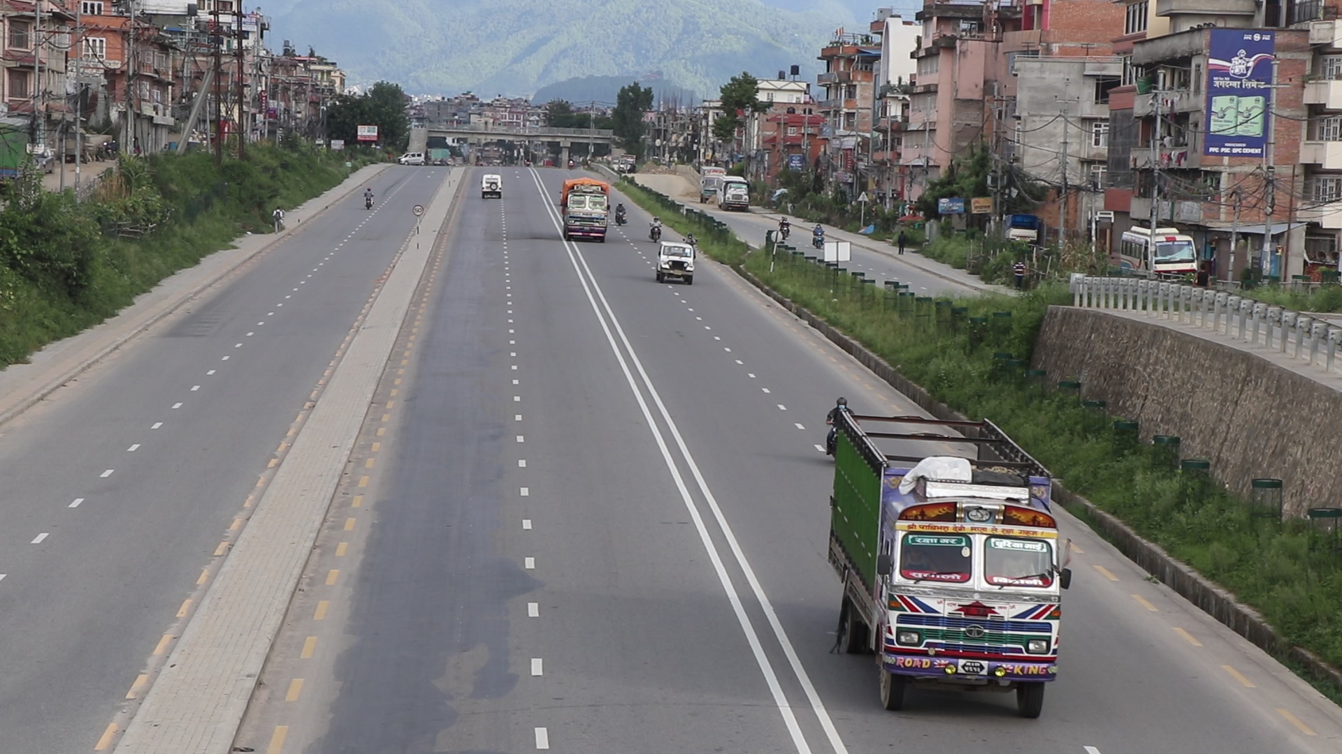 उपत्यकामा निषेधाज्ञा खुकुलो पार्ने निर्णय – निजि सवारीमा जोर बिजोर प्रणाली