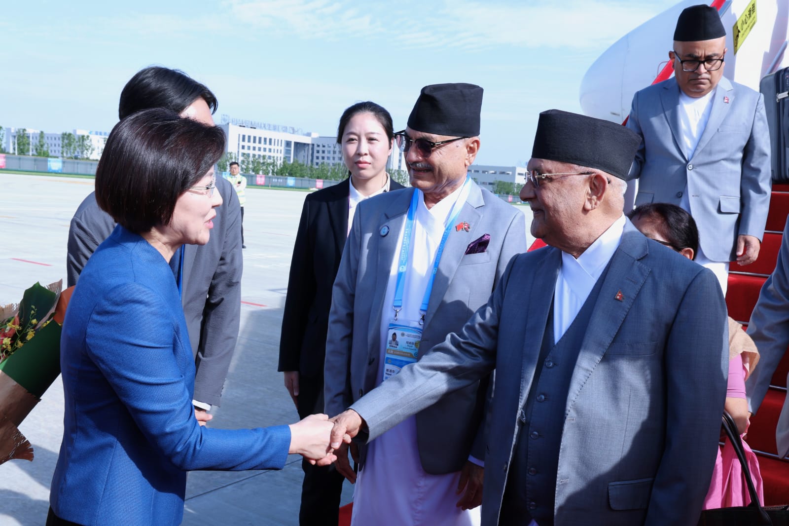 प्रधानमन्त्री ओली चिन प्रस्थान, चिनिया राष्ट्रपतिसंग भेटवार्ता