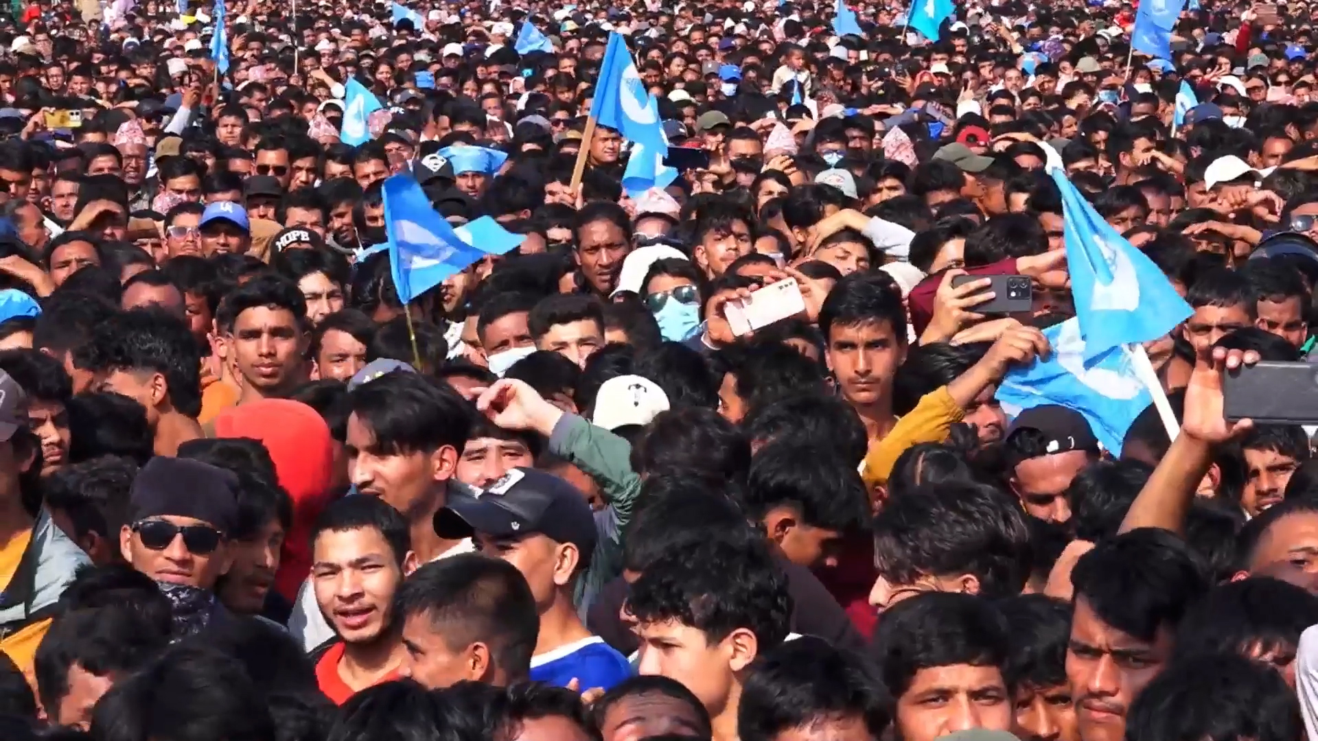 रास्वपाको देशैभर लहर, ७५ स्थानमा अग्रता